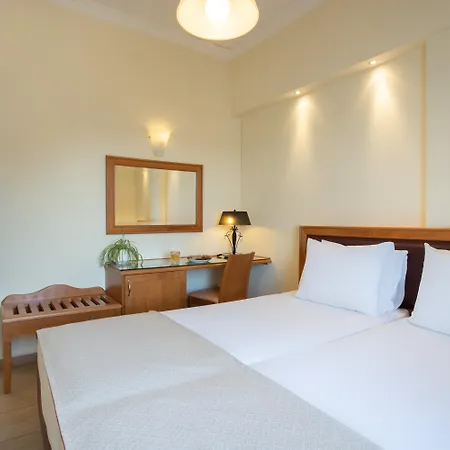 Pantheon Hotel Gythio