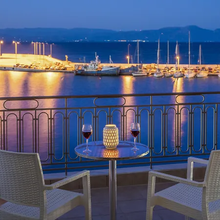 Pantheon Hotel 3*