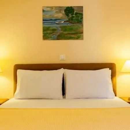 Hotel Pantheon 3*