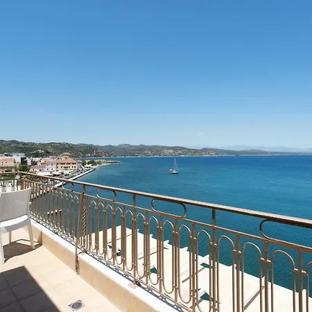 Pantheon Hotel Gytheio