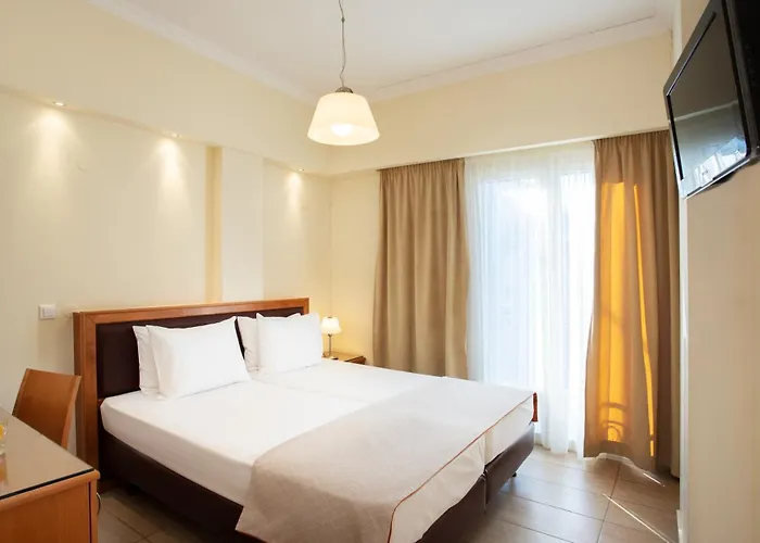 Pantheon فندق غيتيو