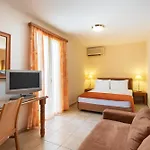 Hotel Pantheon 3*