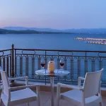 Pantheon Hotel