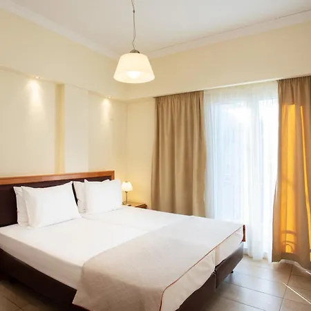 Pantheon Hotel Gythio