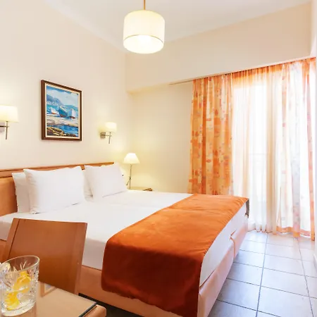Pantheon Hotel Gythio