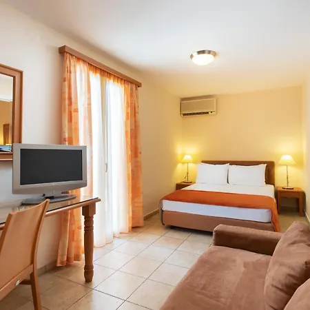 Hotel Pantheon 3*