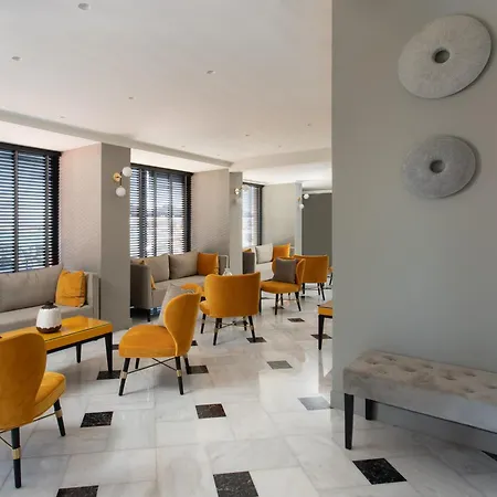 Pantheon Hotel