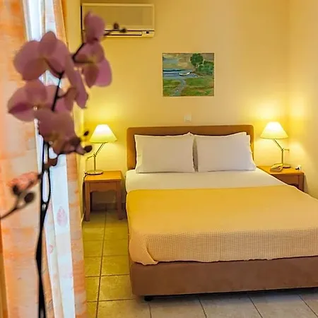 Hotel Pantheon 3*