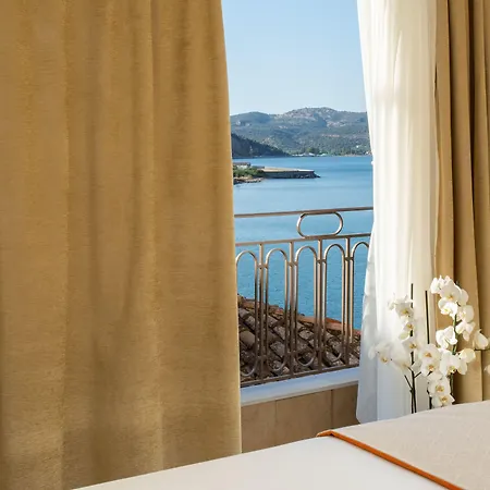 Pantheon Hotel