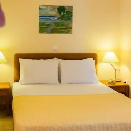 Pantheon Hotel Gythio