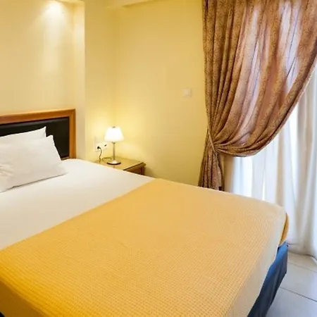 Pantheon Hotel Gythio