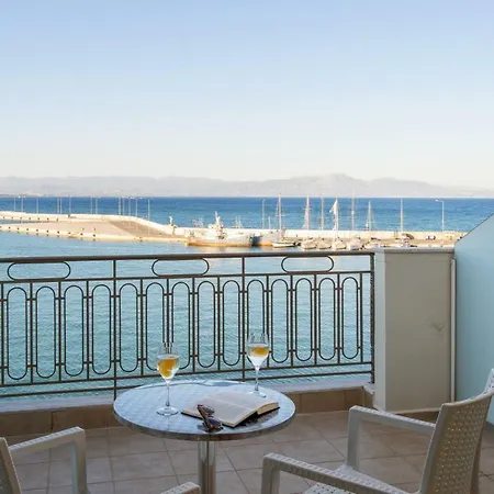 Pantheon Hotel Gythio
