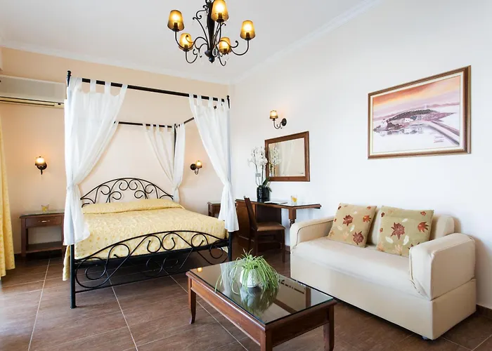 Hotel Pantheon Gythio