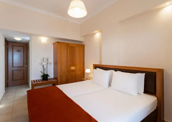 Hotel Pantheon Gythio