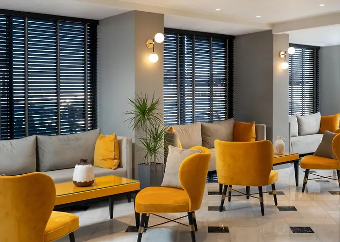 Pantheon Hotel Gythio