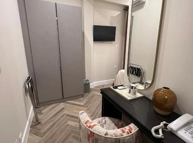 Hotel Pantheon Gythio