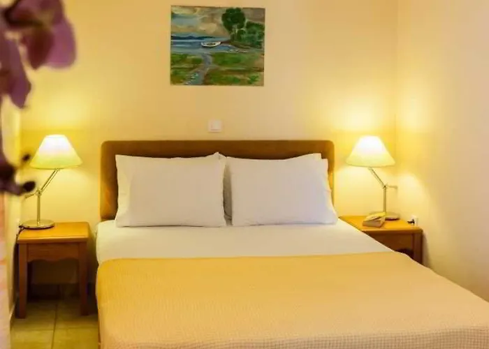 Pantheon Hotel Gythio