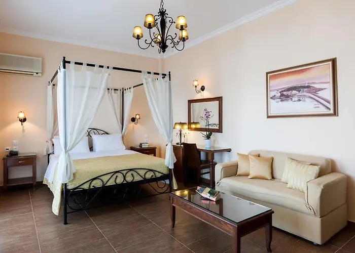 Hotel Pantheon Gythio